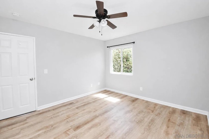 UPGRADED SINGLE STORY 3 BEDROOM AT TUCKED AWAY AT END OF - photo 28