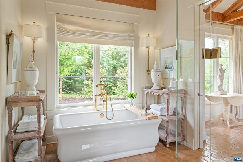 Set amidst 17 beautifully landscaped acres, Monte Ventoso is an - photo 35