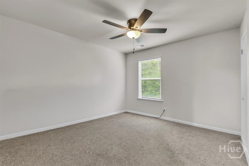 This 2-story, 5-bedroom, 3-bathroom beauty has laid all its - photo 36