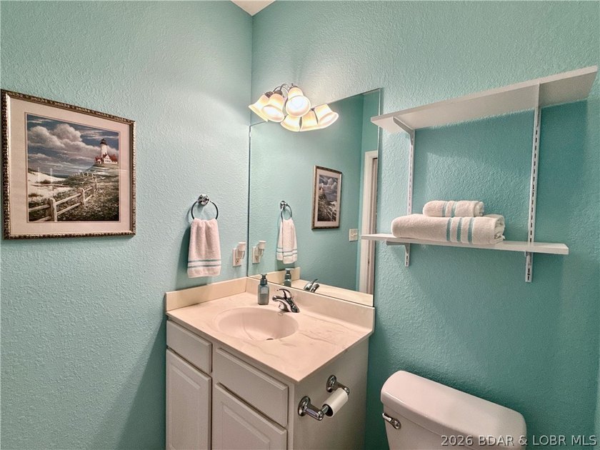Welcome to the beautiful, peaceful Hyd-A-Way Cove condo complex - photo 18