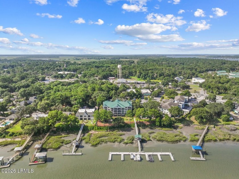 Welcome to Hamilton Village, where breathtaking panoramic views - photo 46