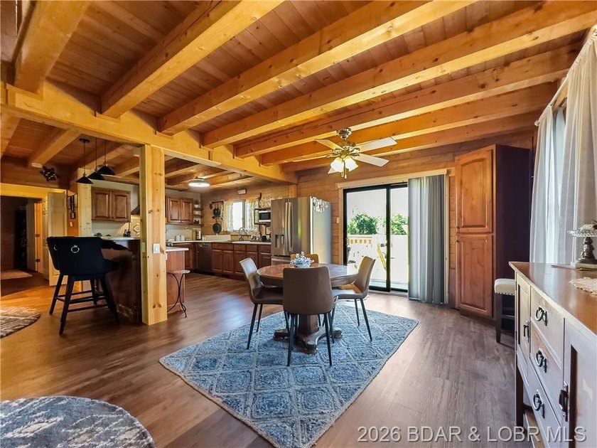 PRICE IMPROVEMENT! Welcome to your dream sanctuary, an inviting - photo 24