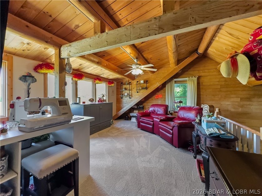 PRICE IMPROVEMENT! Welcome to your dream sanctuary, an inviting - photo 37