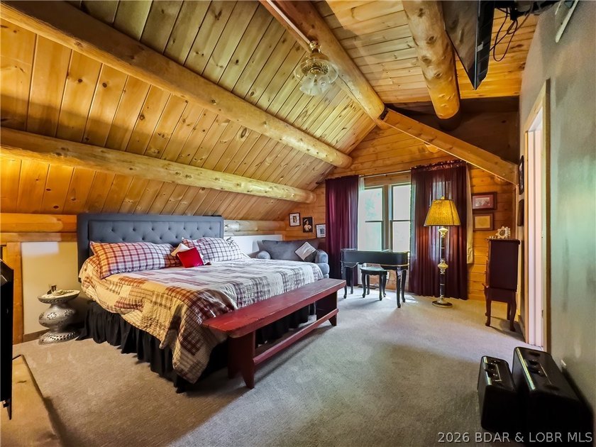 PRICE IMPROVEMENT! Welcome to your dream sanctuary, an inviting - photo 44
