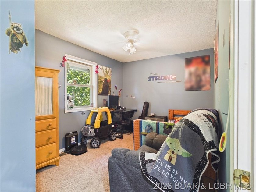 Stunning lake views and immense value await at this 5-bed - photo 25