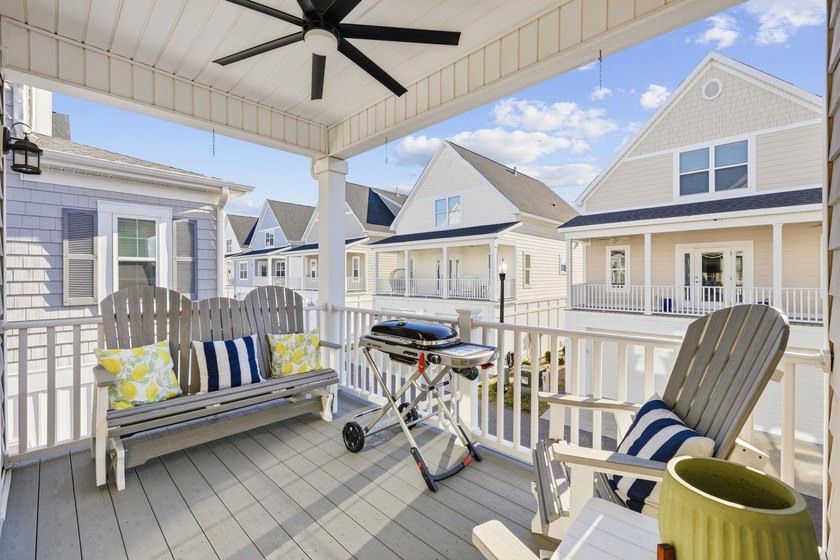 This beautifully appointed home offers 3 bedrooms and 2.5 baths - photo 13