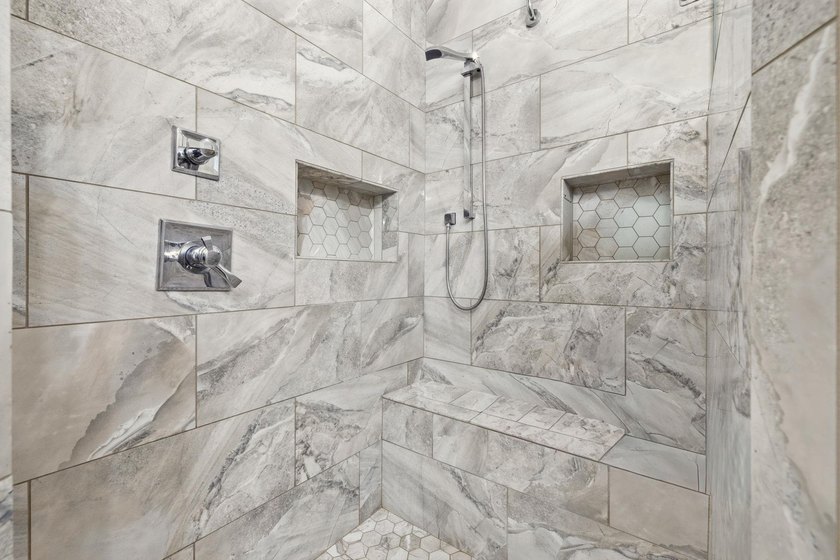 This beautifully appointed home offers 3 bedrooms and 2.5 baths - photo 19