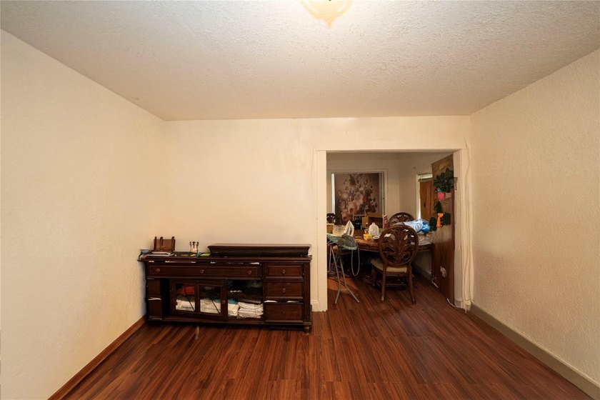 BUYER FELL THROUGH!!! THIS IS YOUR OPPORTUNITY!!! Charming - photo 19
