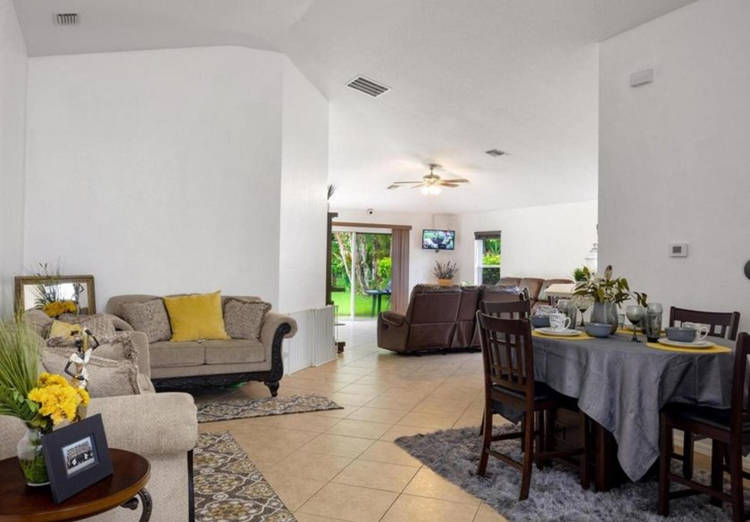 Beauty community, special layout with separate area to sit and - photo 20