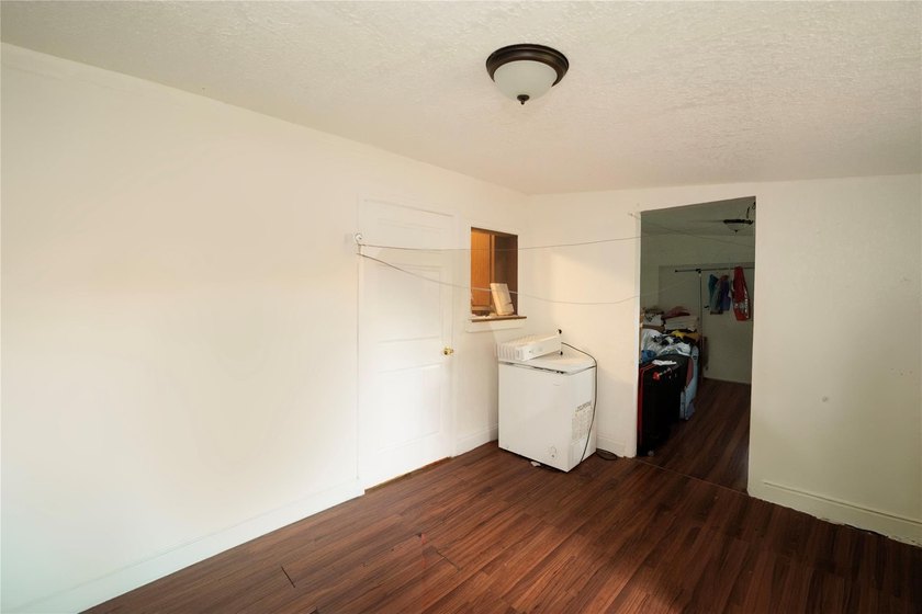 BUYER FELL THROUGH!!! THIS IS YOUR OPPORTUNITY!!! Charming - photo 36