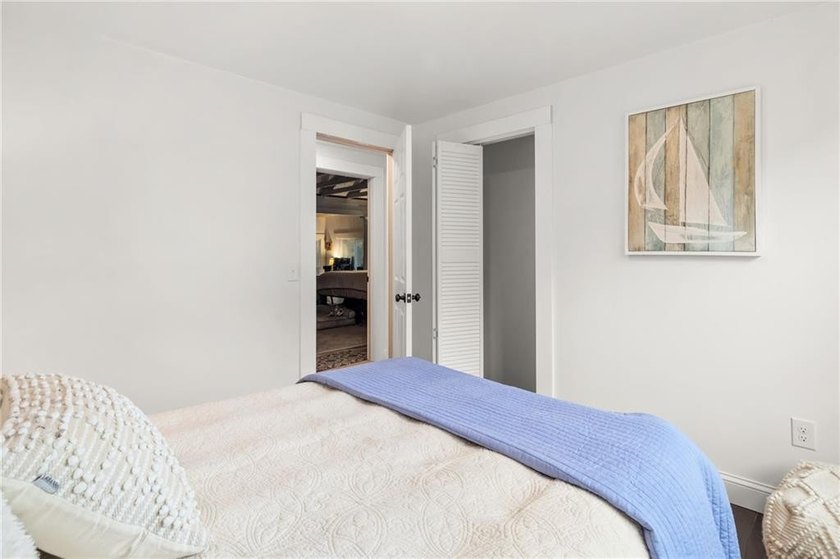 Tucked away in a peaceful setting, this three-bedroom - photo 21