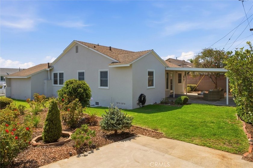 Prestigious west Torrance location! This home is tucked away on - photo 24