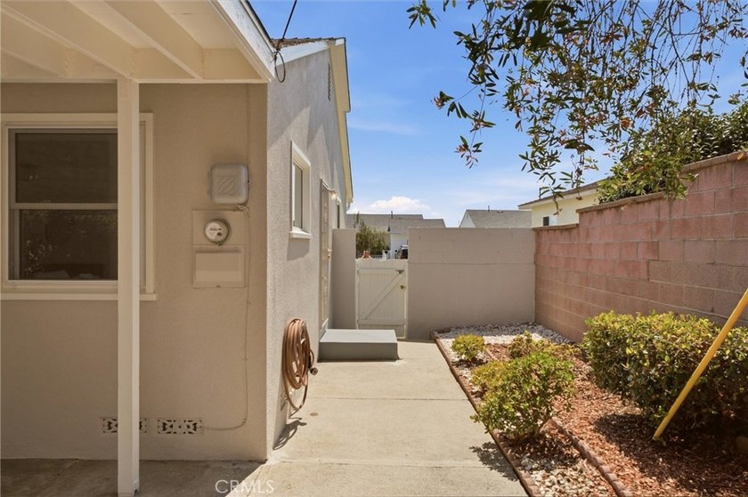 Prestigious west Torrance location! This home is tucked away on - photo 26