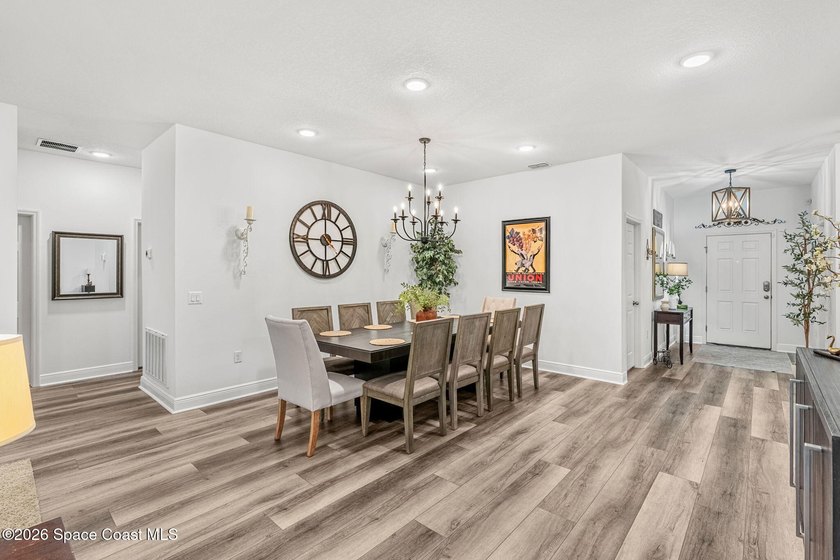 Come see this rare 5/3/2 CBS home with a flex space built in - photo 6