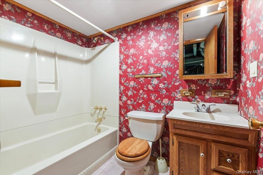 Opportunity awaits at 1680 Pine Acres Blvd, a 3-bedroom - photo 27