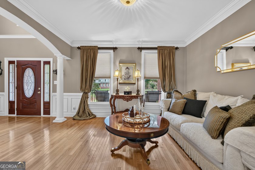 Welcome to this exceptional, one-owner lakefront home, offered - photo 19