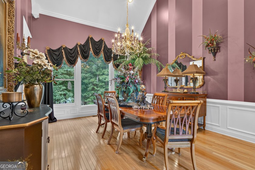 Welcome to this exceptional, one-owner lakefront home, offered - photo 24