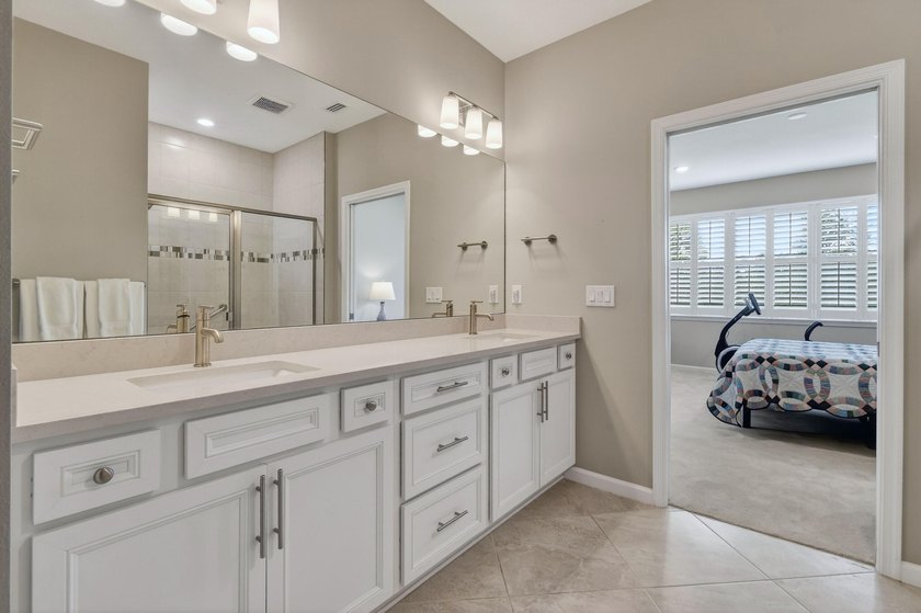 Welcome to this beautifully maintained 2 bed, 2 bath plus Den in - photo 31