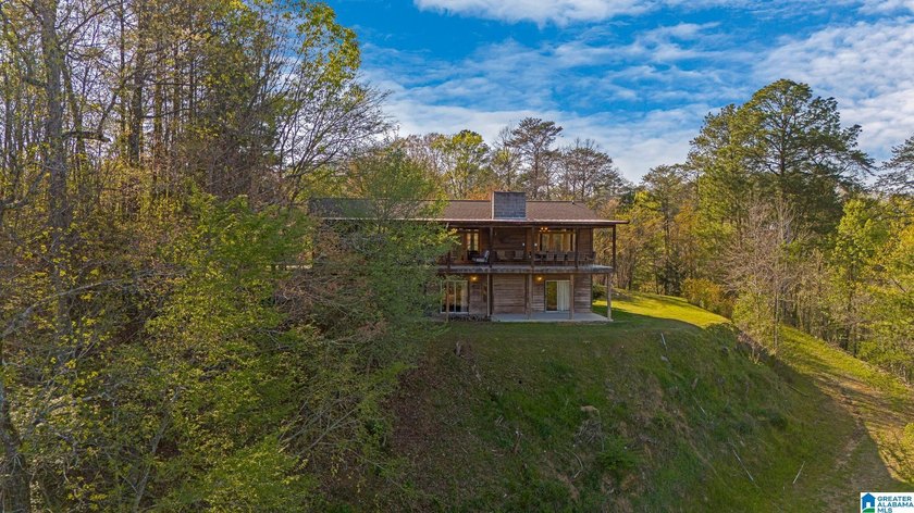 Wow! Welcome to this RARE LUXURY Warrior River Retreat! 4.25 +/- - photo 31