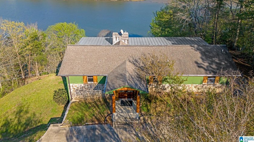 Wow! Welcome to this RARE LUXURY Warrior River Retreat! 4.25 +/- - photo 36