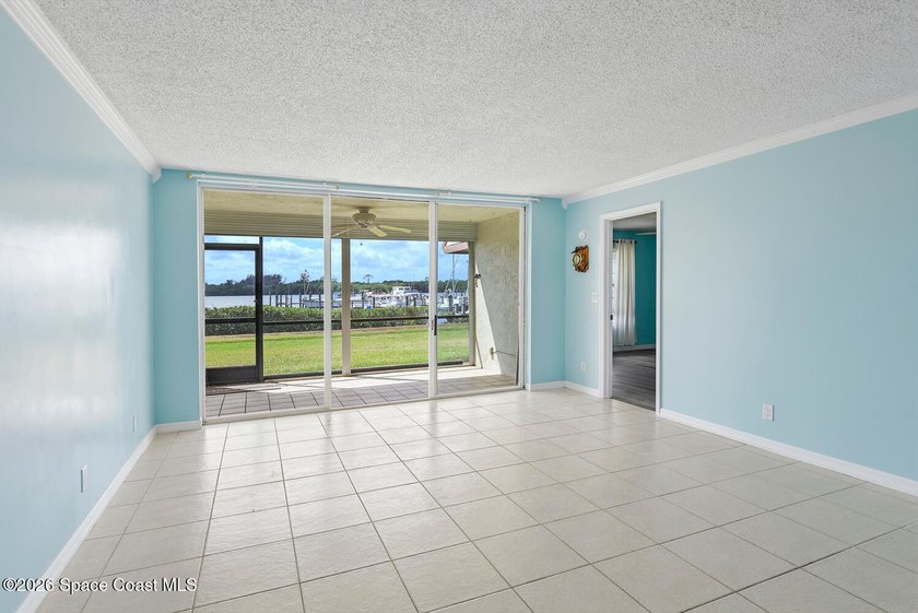 Experience waterfront living with wide views of Kitching Cove, a - photo 9