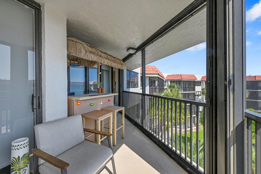Experience the ultimate Florida lifestyle in this stunning 3/2 - photo 16