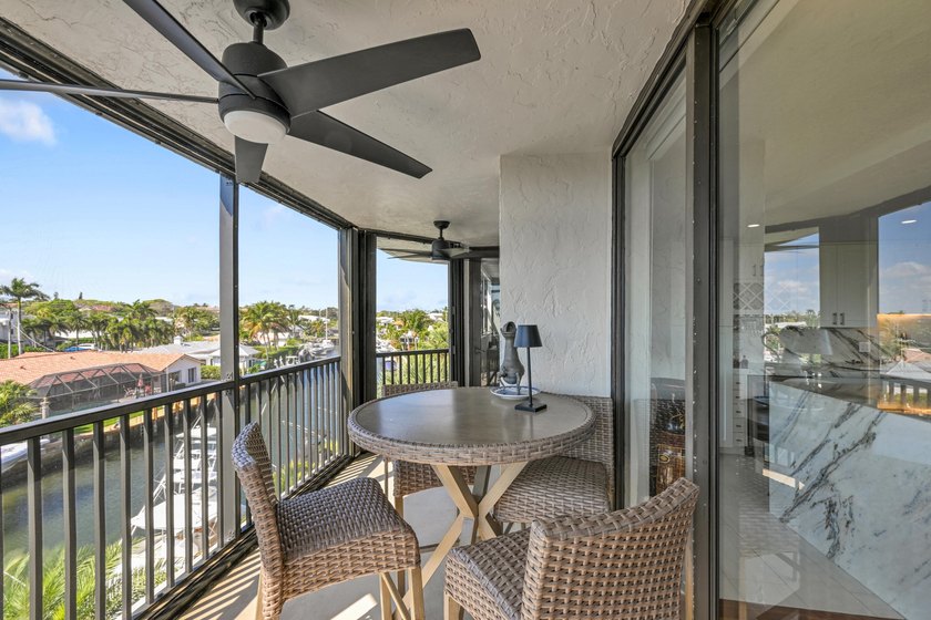 Experience the ultimate Florida lifestyle in this stunning 3/2 - photo 18