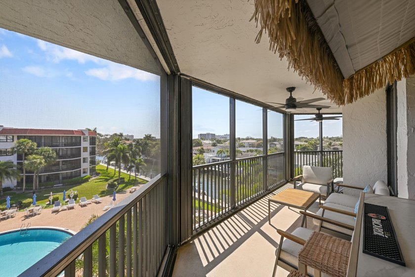 Experience the ultimate Florida lifestyle in this stunning 3/2 - photo 19