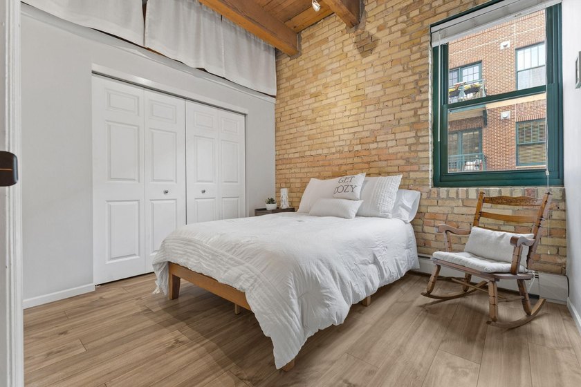 Experience the perfect blend of historic character and modern - photo 14