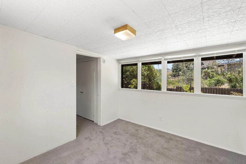 Nestled on a quiet street in the highly desirable Del Cerro - photo 18