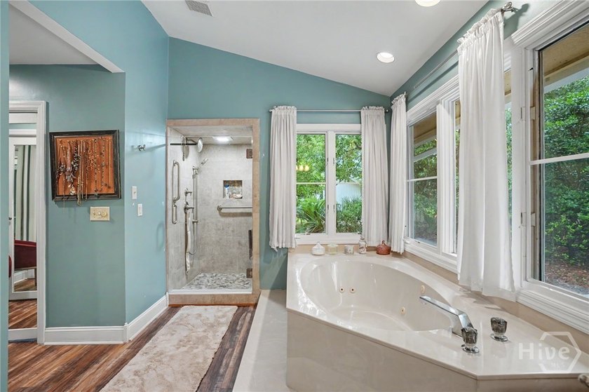 Located in the Marshwood section of The Landings, this - photo 16