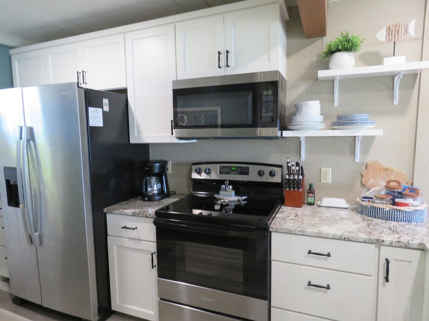 This gem was completely renovated inside and out in 2025! Ranch - photo 18