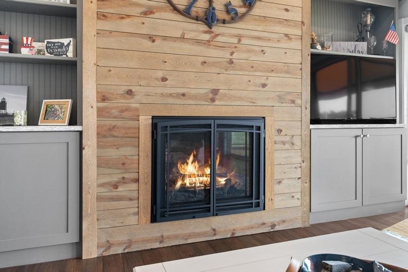 Welcome to one of Charlevoix's most coveted addresses. Perched - photo 20