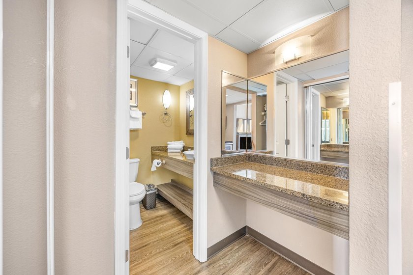Enjoy breathtaking direct oceanfront views from this fully - photo 21