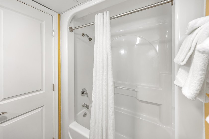 Enjoy breathtaking direct oceanfront views from this fully - photo 23