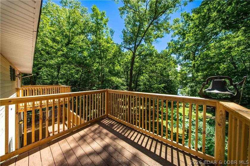 Rarely does a lake property come along that offers this - photo 39