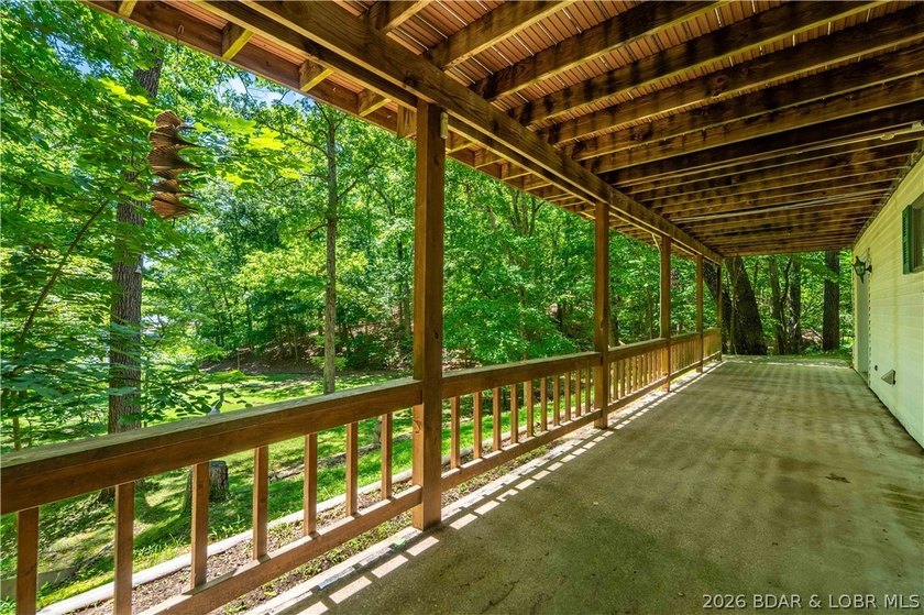 Rarely does a lake property come along that offers this - photo 41