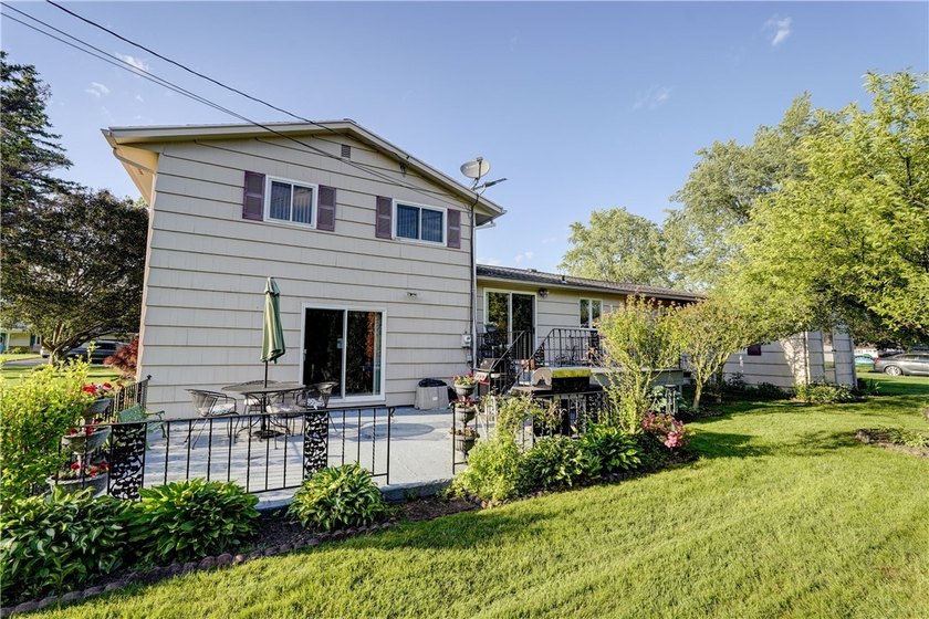 Welcome to this well-maintained split level home in Gates. Lots - photo 33