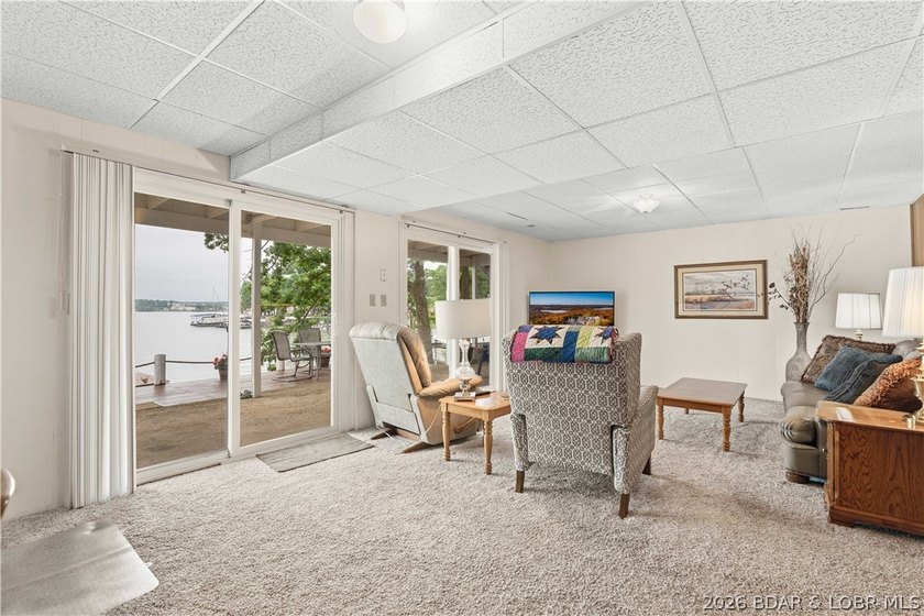 Discover the perfect blend of lakefront relaxation and - photo 27