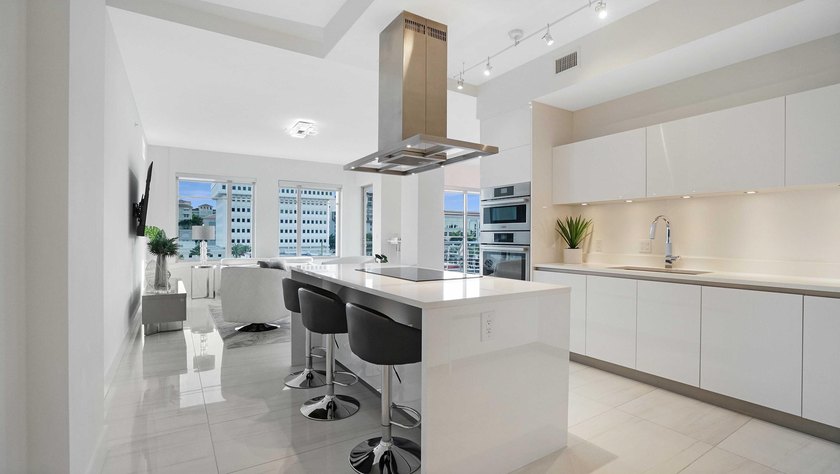 Residence 501 at Tower 155 in Downtown Boca Raton offers 3 - photo 16