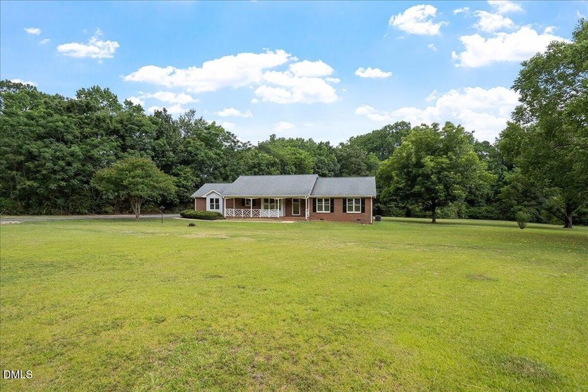 Country Living Meets Convenience in Garner! Welcome home to this - photo 4