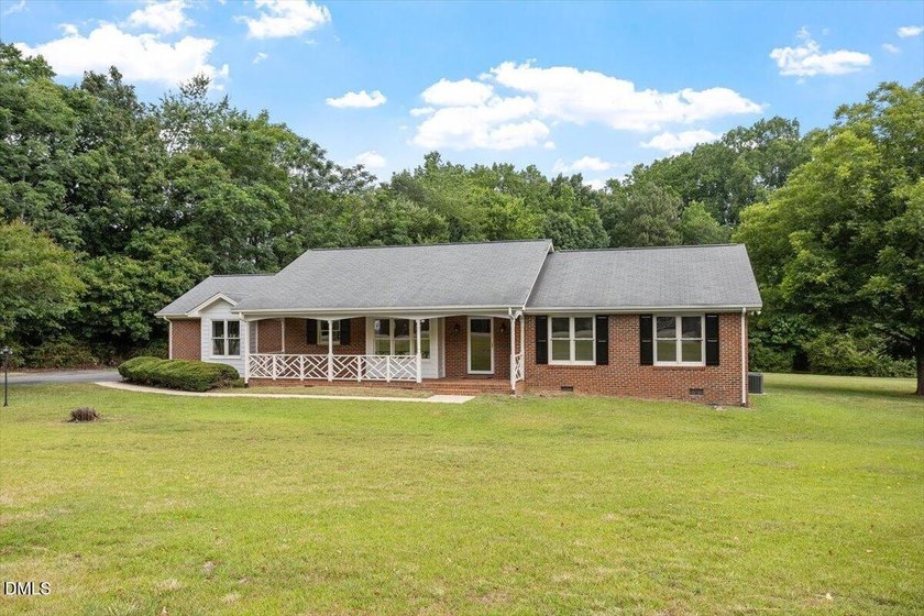 Country Living Meets Convenience in Garner! Welcome home to this - photo 6