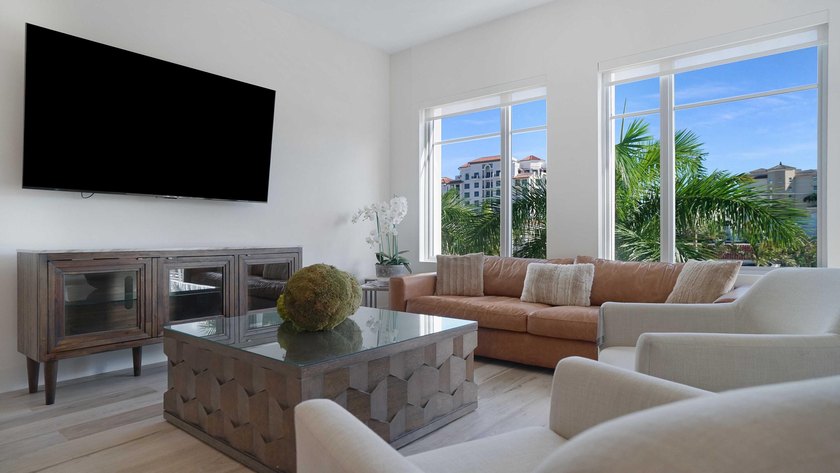 Fully furnished 3-bedroom, 3.5-bath residence at Tower 155 in - photo 14
