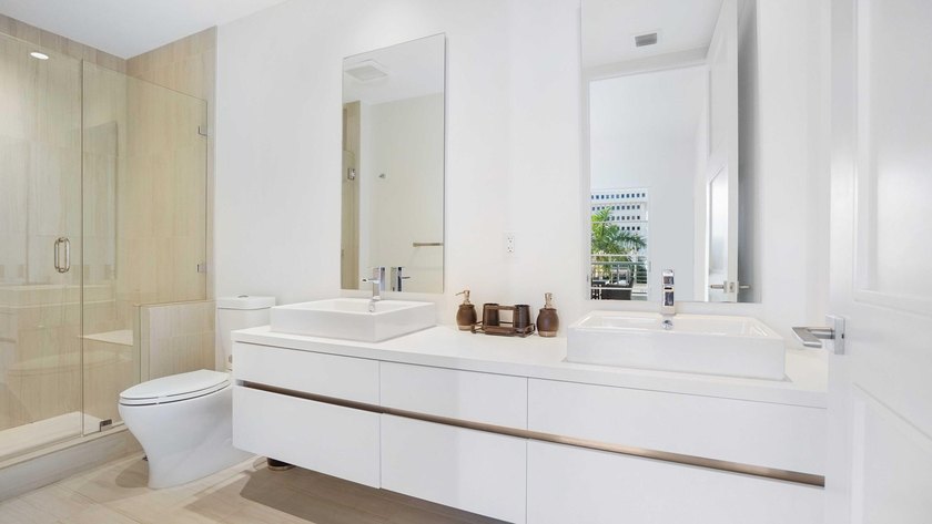 Fully furnished 3-bedroom, 3.5-bath residence at Tower 155 in - photo 20
