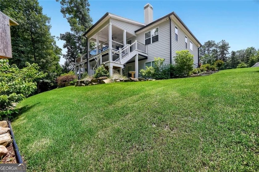 Welcome home to 115 Rowboat Drive, a gorgeous craftsman tucked - photo 36