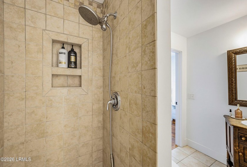 SHORT TERM RENTAL IN PORT ROYAL! Turnkey investment with a - photo 21
