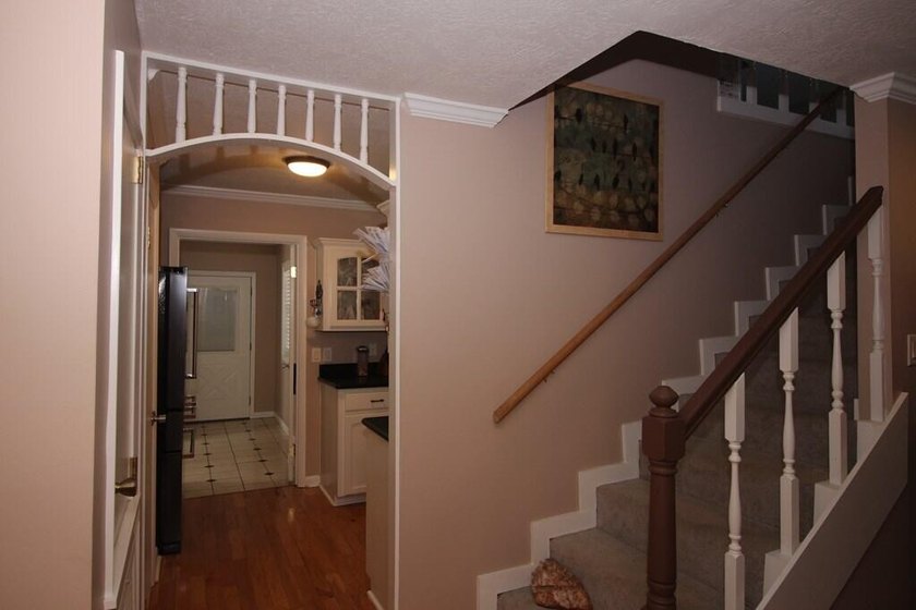Tucked away in a quiet, private setting, this move-in-ready home - photo 23