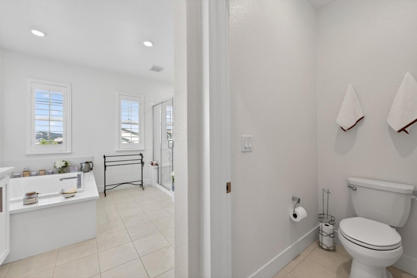 Welcome to this 6-year-old home with a thoughtfully designed - photo 35