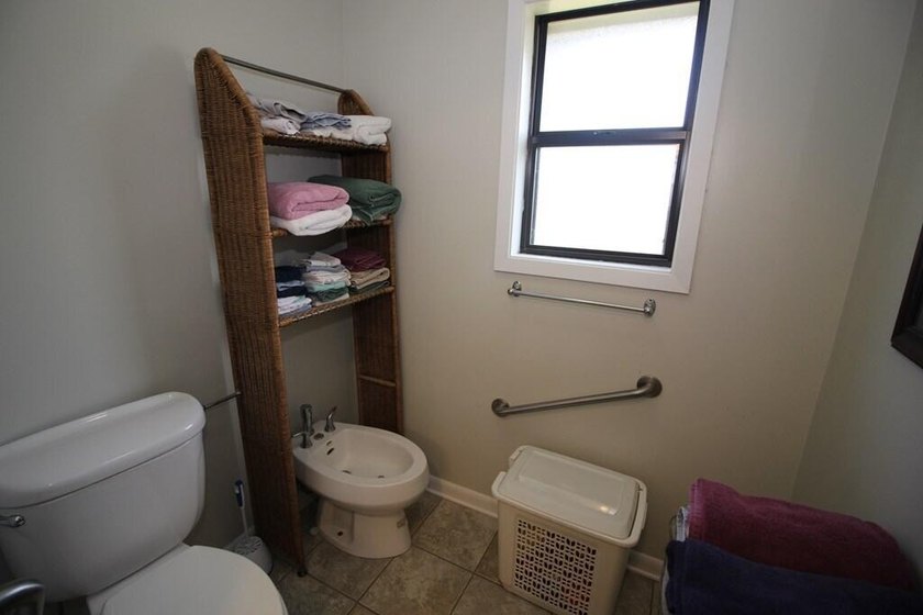 Tucked away in a quiet, private setting, this move-in-ready home - photo 47