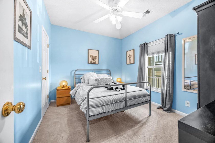 Today is the day to finally get the easy living condo with large - photo 29